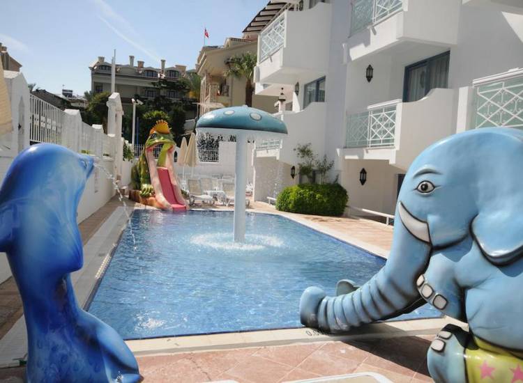 Blue Palace Hotel-6