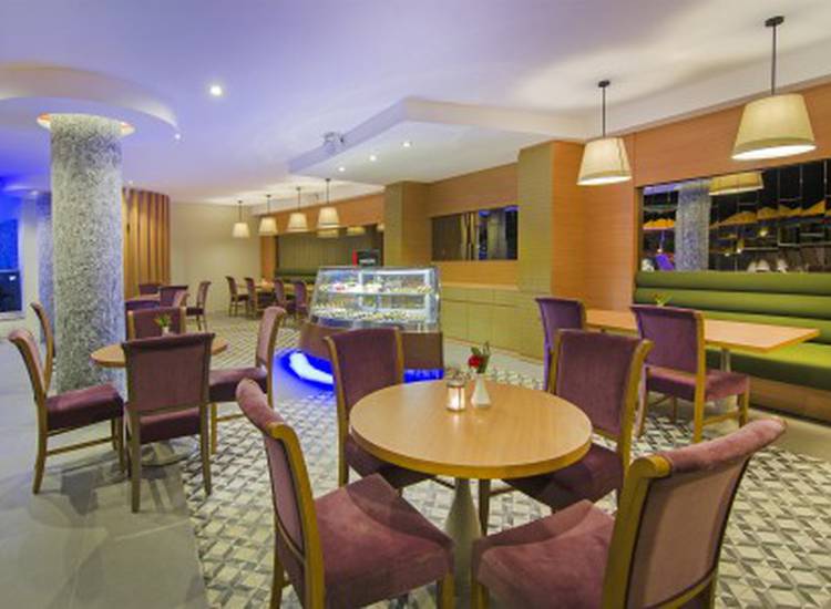 Grand Blue Sky Hotel-15