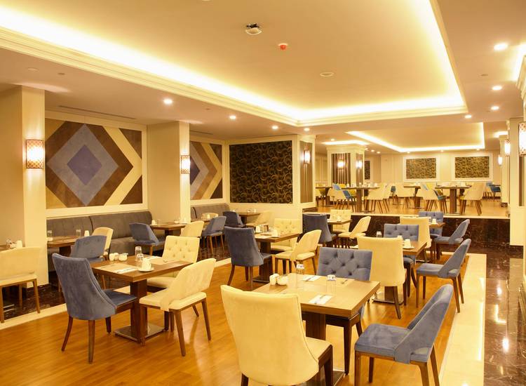 Ramada Hotel Suites İstanbul Merter-5