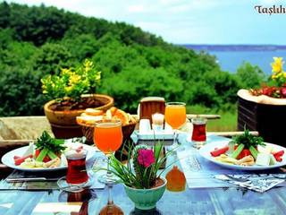 Anadolu Feneri Taşlıhan Restaurantta Kahvaltı Keyfi