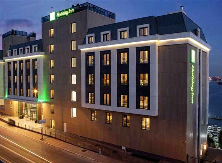 Holiday Inn İstanbul Tuzla Bay Hotel'de Sevgililer Gününe Özel Konaklama-2