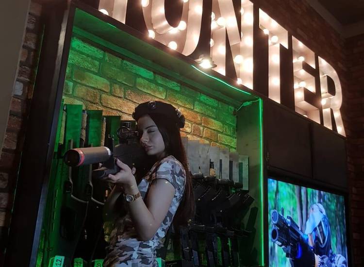 Isfanbul AVM'de Laser Tag Oyunu-1