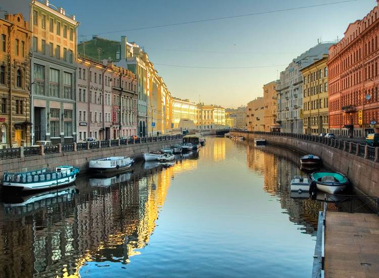 Kurban Bayramı Özel St. Petersburg & Moskova Turu 5 GECE 6 GÜN-6
