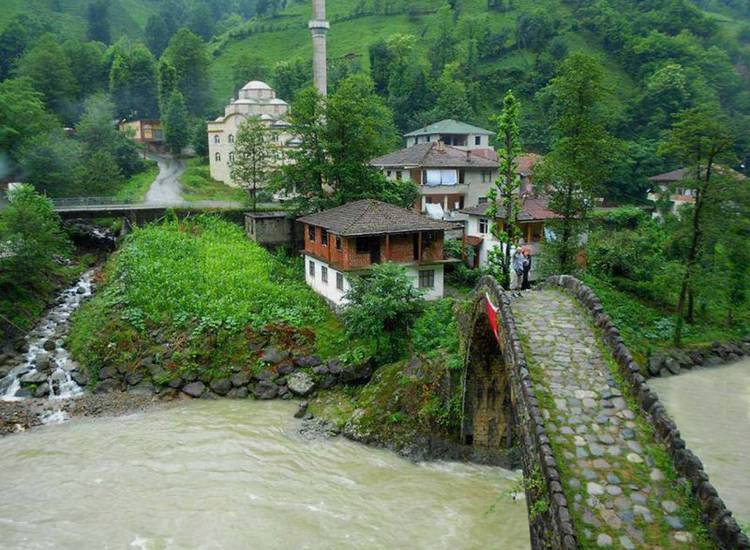 Razaman Bayramı 7 GECE 8 GÜN Dolu Dolu Doğu Karadeniz ve Batum Turu-1